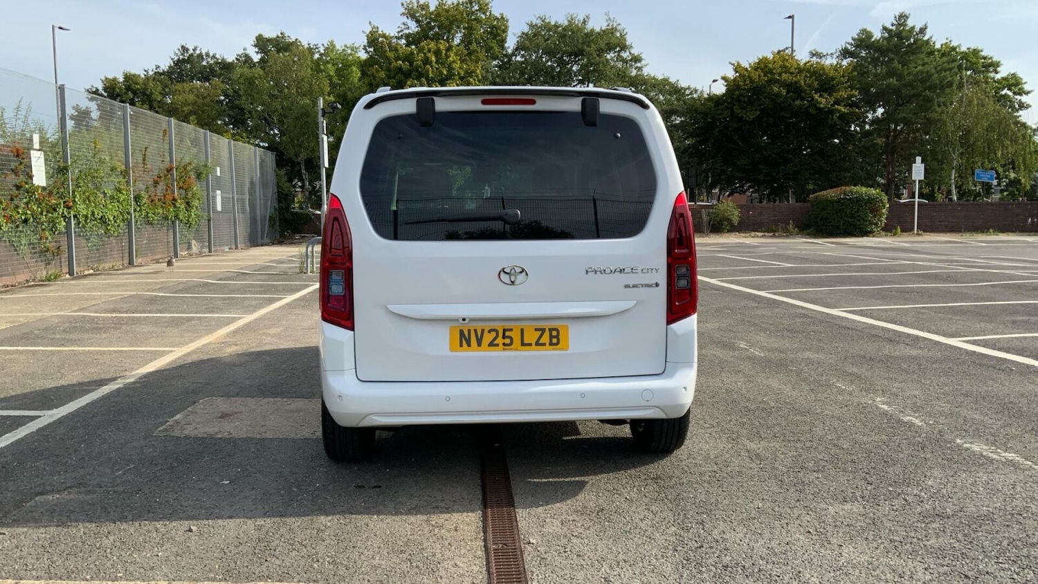 Used Toyota PROACE CITY Verso 2025 for sale - 76678434: Photo 19