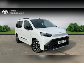 Used Toyota PROACE CITY Verso 2025 for sale - 76678434: Photo
