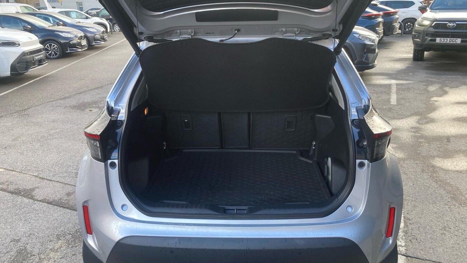 Used Toyota Yaris Cross 2022 for sale - 77099932: Photo 14