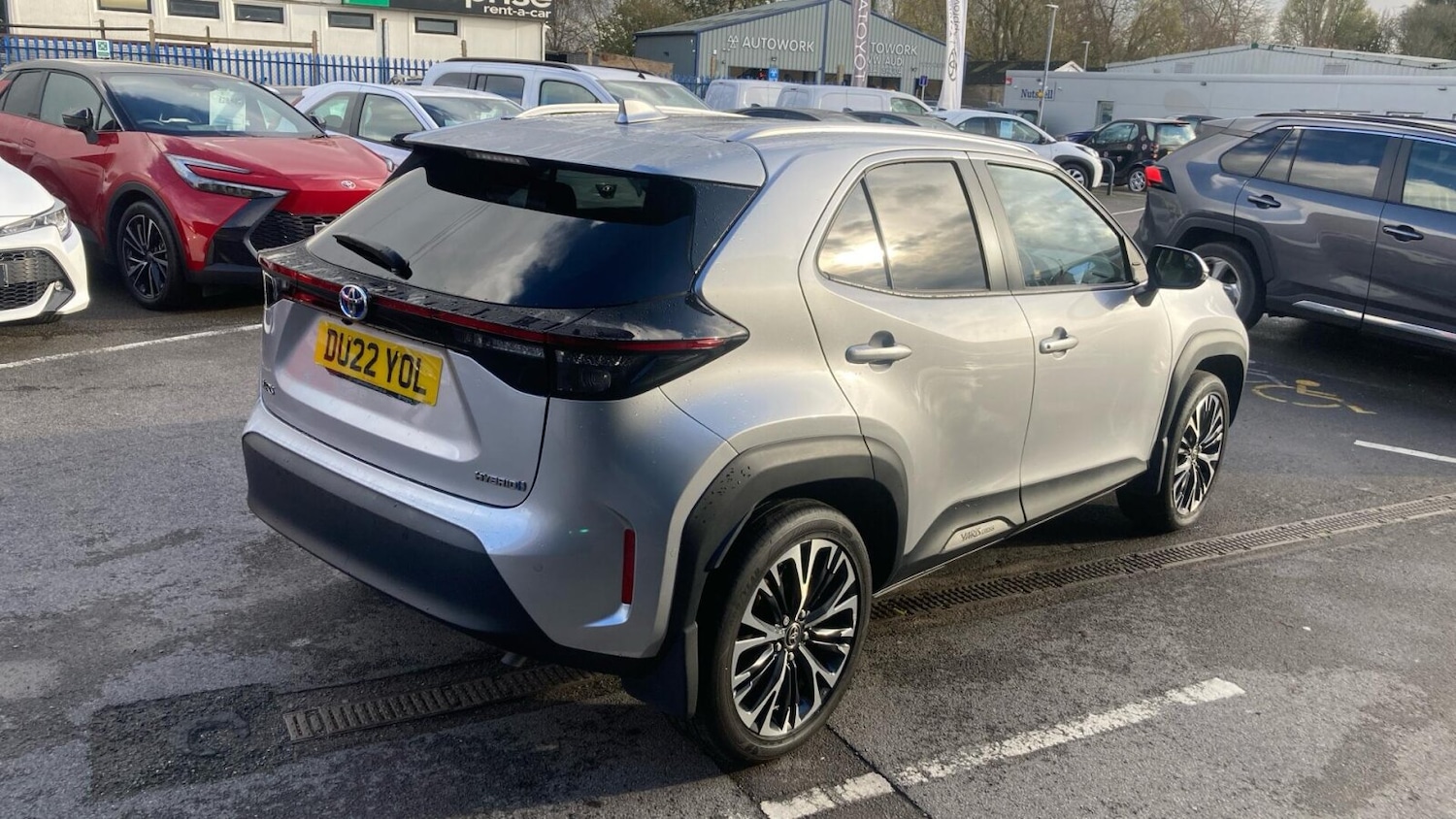 Used Toyota Yaris Cross 2022 for sale - 77099932: Photo 2