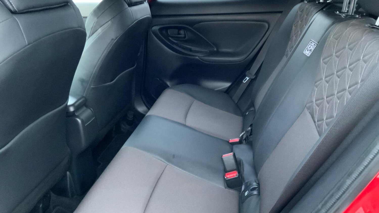 Used Toyota Yaris Cross 2022 for sale - 77318685: Photo 17