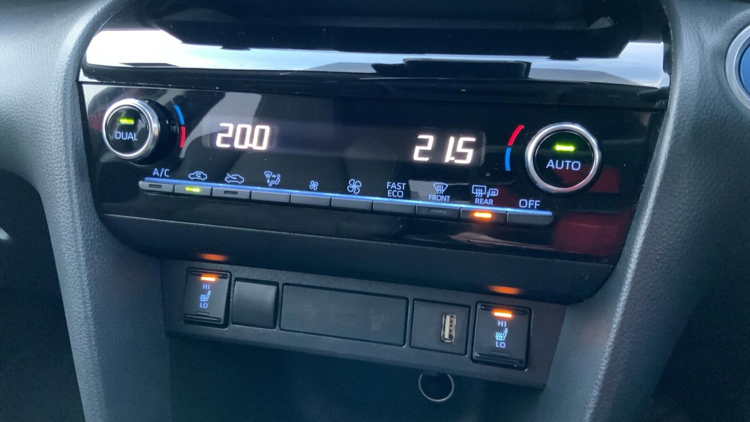 Used Toyota Yaris Cross 2022 for sale - 77318685: Photo 25