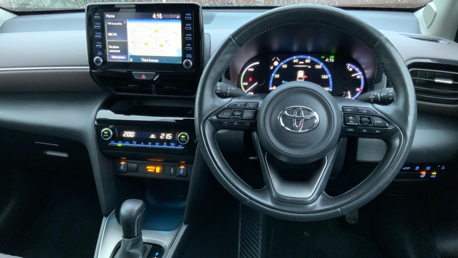 Used Toyota Yaris Cross 2022 for sale - 77318685: Photo 8