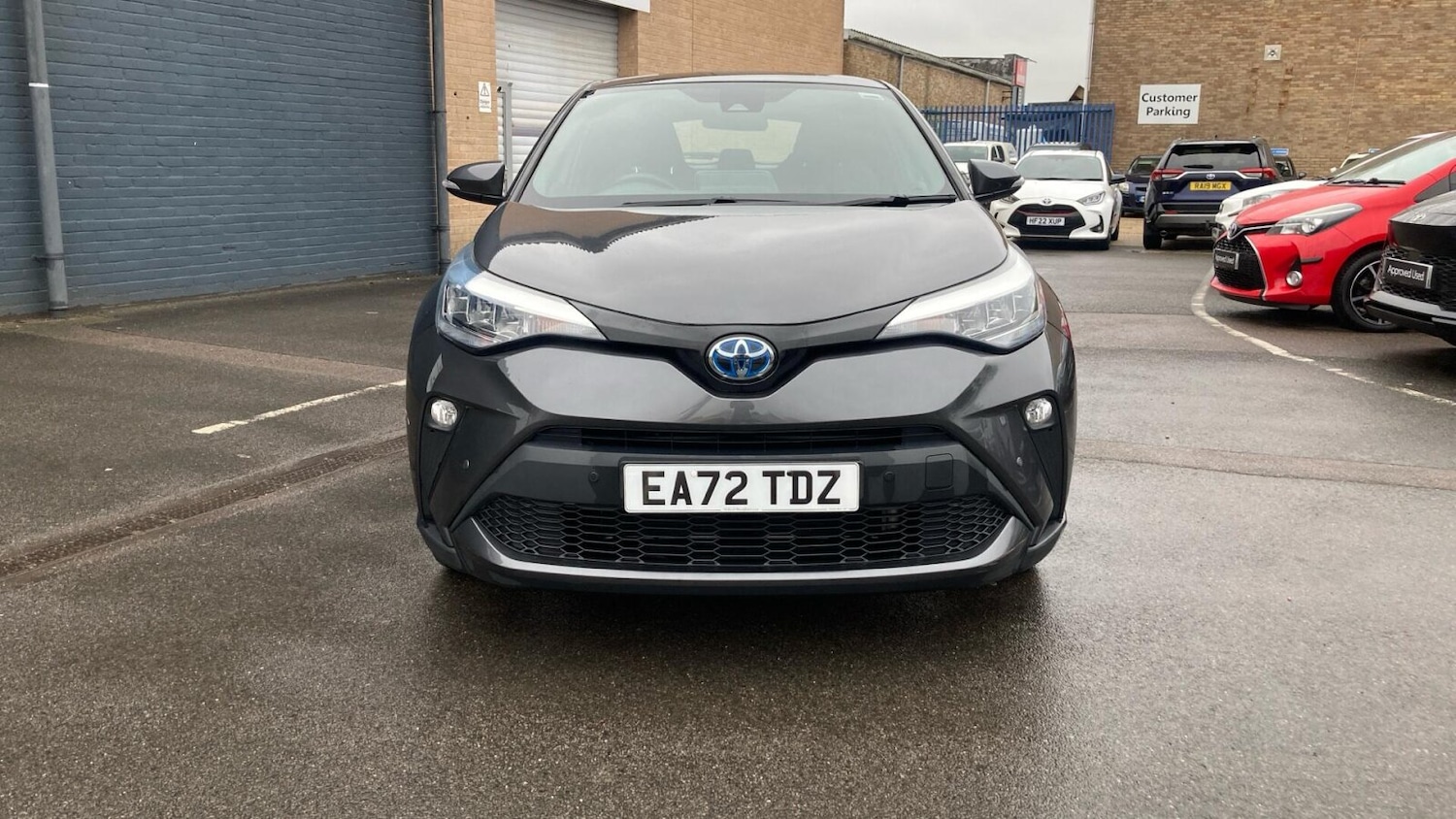 Used Toyota C-HR 2023 for sale - 77662360: Photo 19