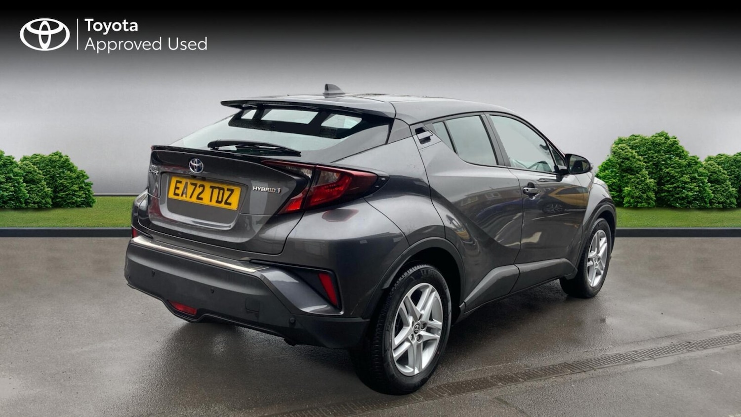 Used Toyota C-HR 2023 for sale - 77662360: Photo 2