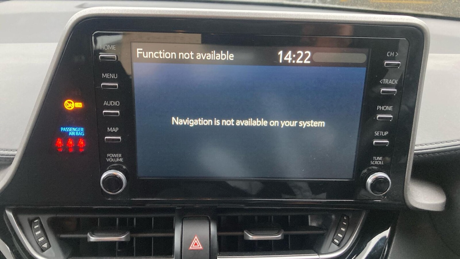 Used Toyota C-HR 2023 for sale - 77662360: Photo 7