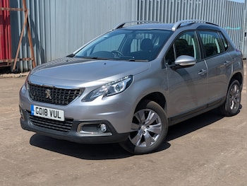 Used Peugeot 2008 2018 for sale - 79011148: Photo