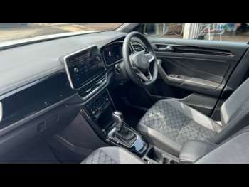 Used Volkswagen T-Roc 2024 for sale - 74307225: Photo