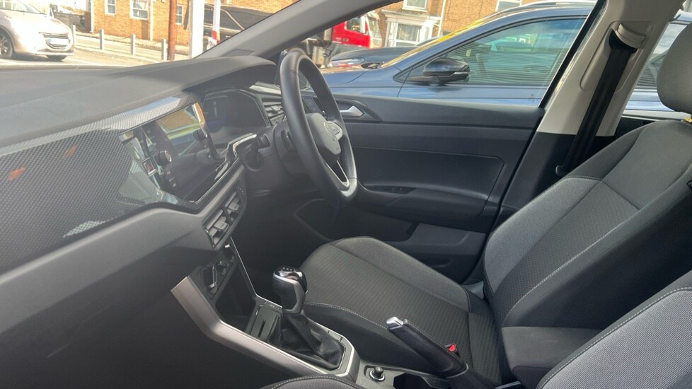 Used Volkswagen Polo 2023 for sale - 76112300: Photo 28