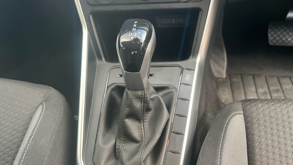 Used Volkswagen Polo 2023 for sale - 76112300: Photo 36