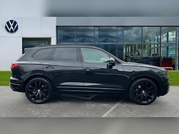 Used Volkswagen Touareg 2020 for sale - 76350782: Photo