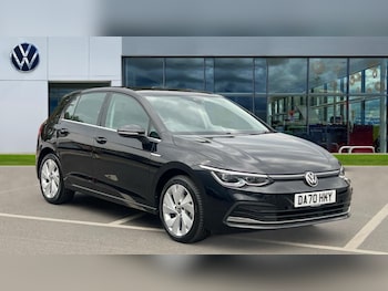 Volkswagen - Golf