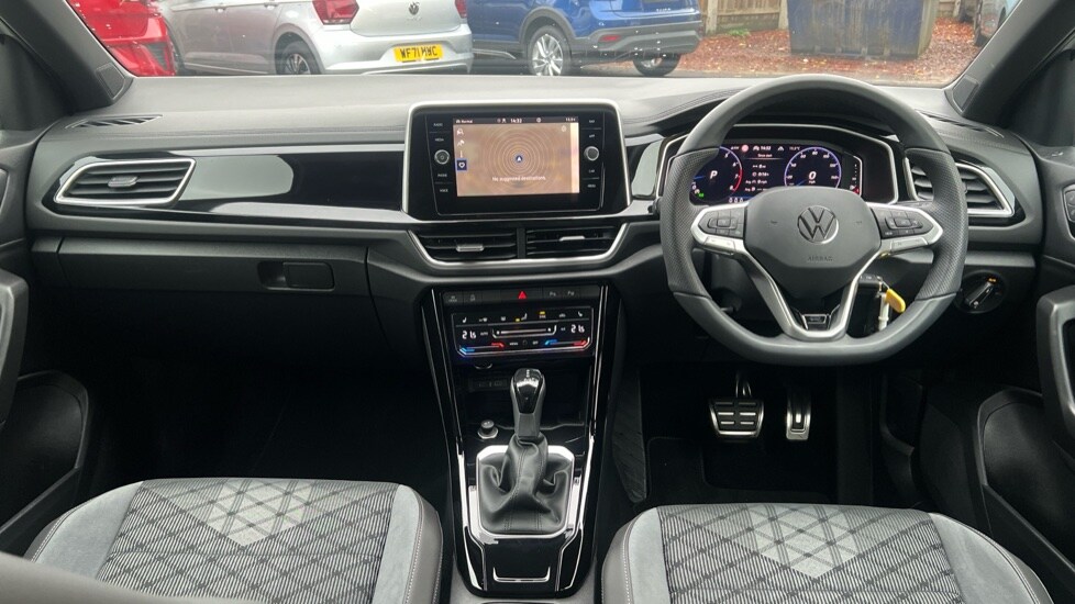 Used Volkswagen T-Roc 2025 for sale - 76434945: Photo 12