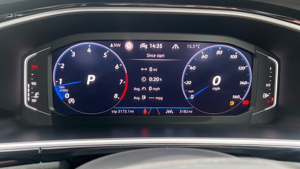 Used Volkswagen T-Roc 2025 for sale - 76434945: Photo 14