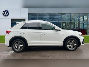 Used Volkswagen T-Roc 2025 for sale - 76434945: Photo