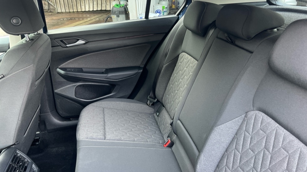 Used Volkswagen Golf 2024 for sale - 76427999: Photo 15