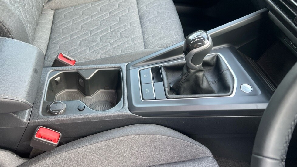 Used Volkswagen Golf 2024 for sale - 76427999: Photo 35