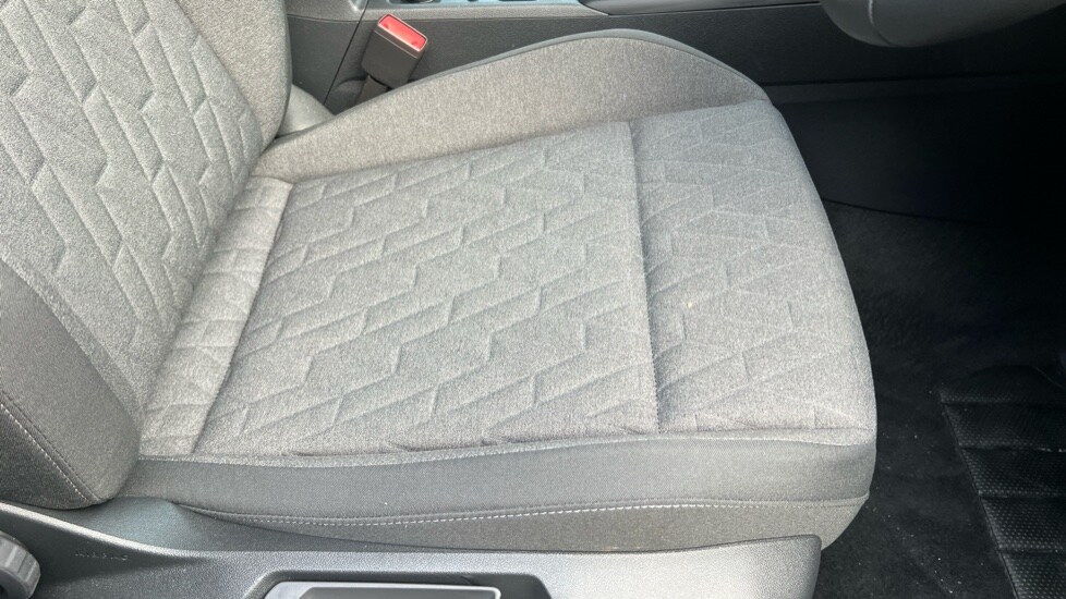 Used Volkswagen Golf 2024 for sale - 76427999: Photo 39