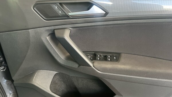 Used Volkswagen Tiguan 2022 for sale - 75595721: Photo 37