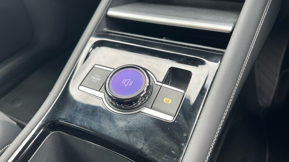 Used Volkswagen Tiguan 2025 for sale - 76602884: Photo 36