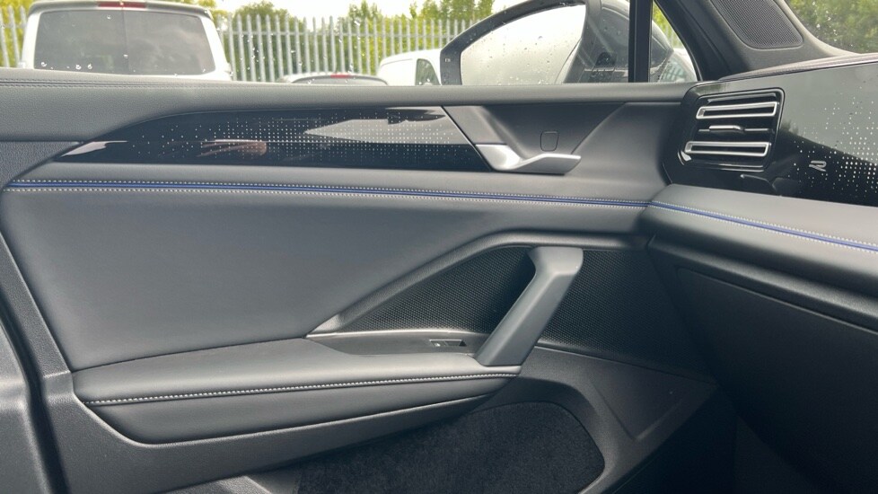 Used Volkswagen Tiguan 2025 for sale - 76602884: Photo 42