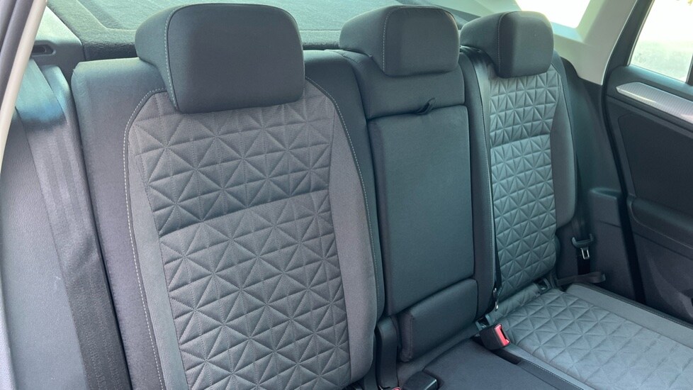 Used Volkswagen Tiguan 2022 for sale - 75829245: Photo 15