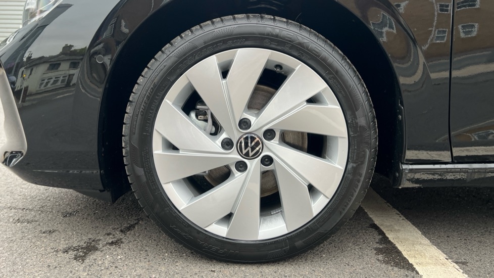 Used Volkswagen Golf 2025 for sale - 76942955: Photo 18