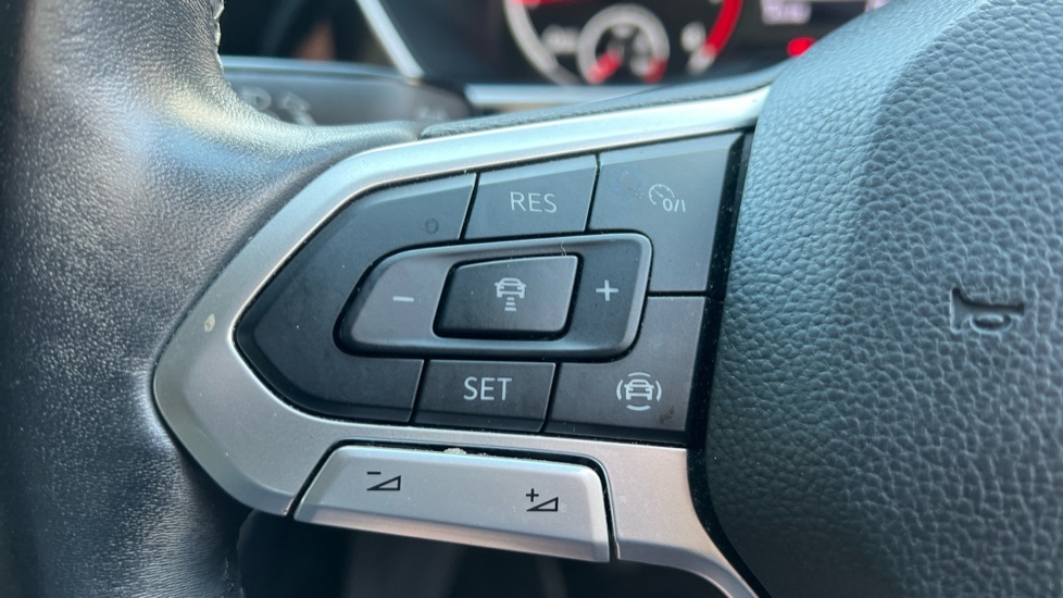 Used Volkswagen T-Cross 2020 for sale - 76745152: Photo 31