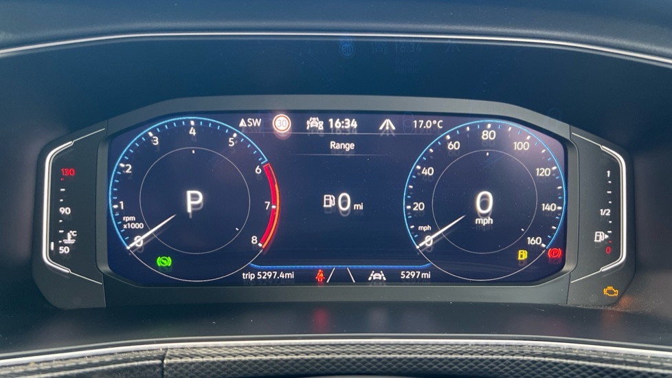 Used Volkswagen T-Cross 2025 for sale - 76447203: Photo 14