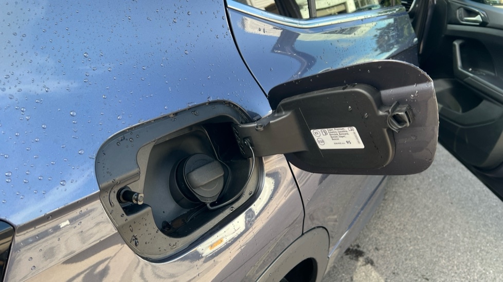 Used Volkswagen T-Cross 2025 for sale - 76447203: Photo 29