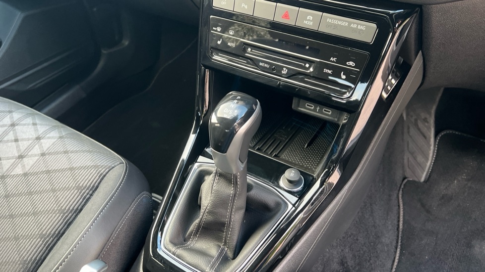 Used Volkswagen T-Cross 2025 for sale - 76447203: Photo 36