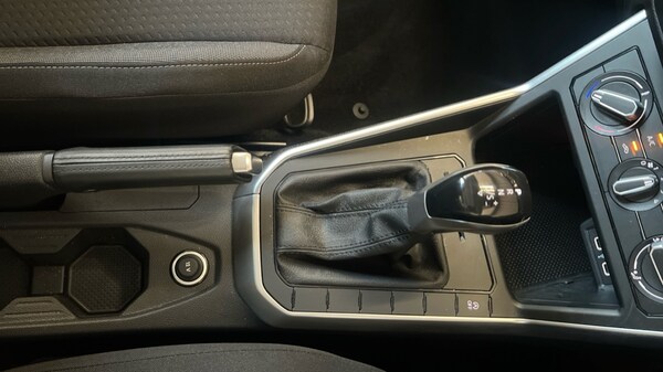 Used Volkswagen Polo 2024 for sale - 75137218: Photo 35