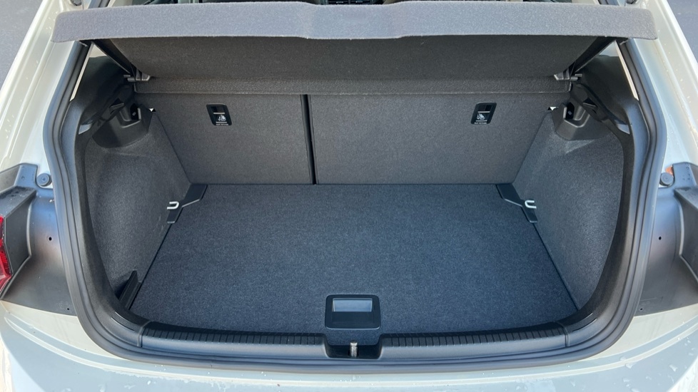 Used Volkswagen Polo 2024 for sale - 76773137: Photo 16