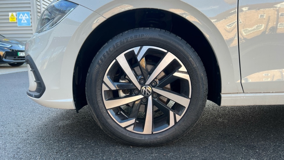 Used Volkswagen Polo 2024 for sale - 76773137: Photo 18