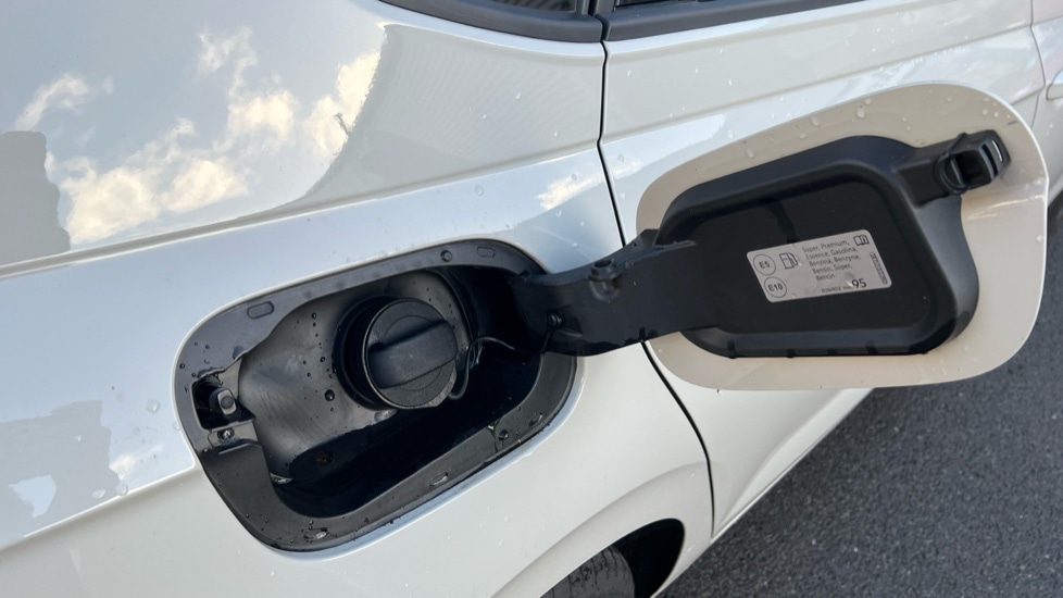 Used Volkswagen Polo 2024 for sale - 76773137: Photo 28