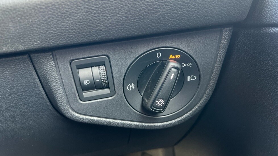 Used Volkswagen Polo 2024 for sale - 76773137: Photo 39