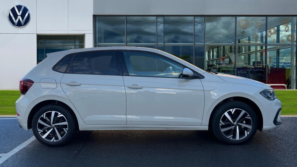 Used Volkswagen Polo 2024 for sale - 76773137: Photo 4