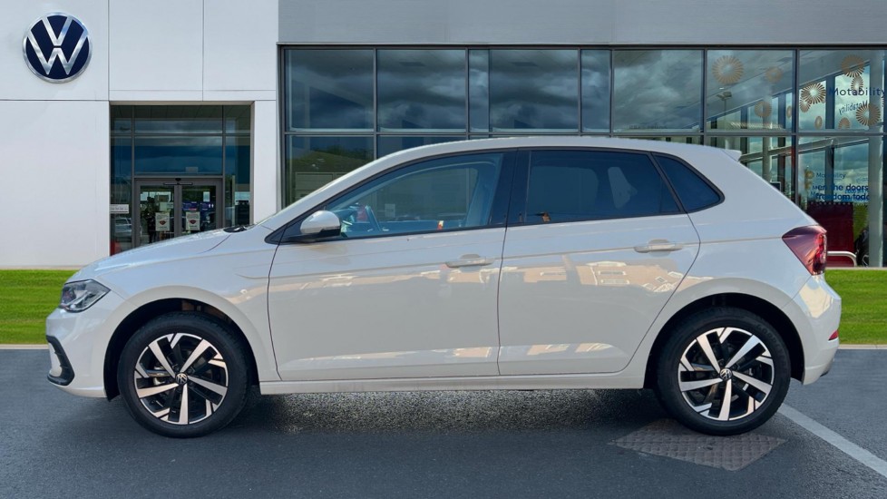 Used Volkswagen Polo 2024 for sale - 76773137: Photo 9
