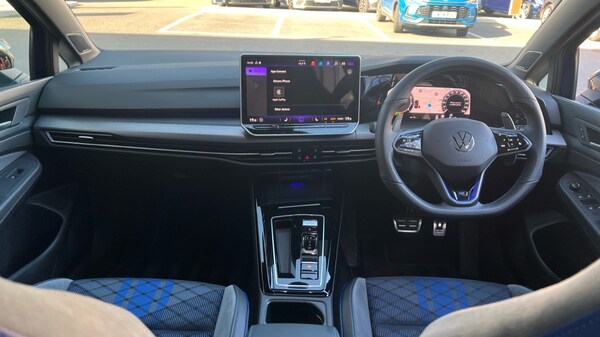 Used Volkswagen Golf 2025 for sale - 76328319: Photo 12