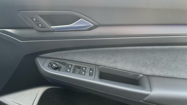Used Volkswagen Golf 2025 for sale - 76328319: Photo 37