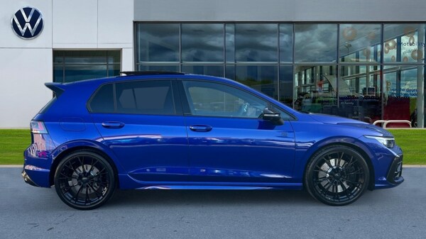 Used Volkswagen Golf 2025 for sale - 76328319: Photo 4