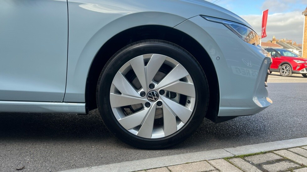 Used Volkswagen Golf 2025 for sale - 76328037: Photo 18