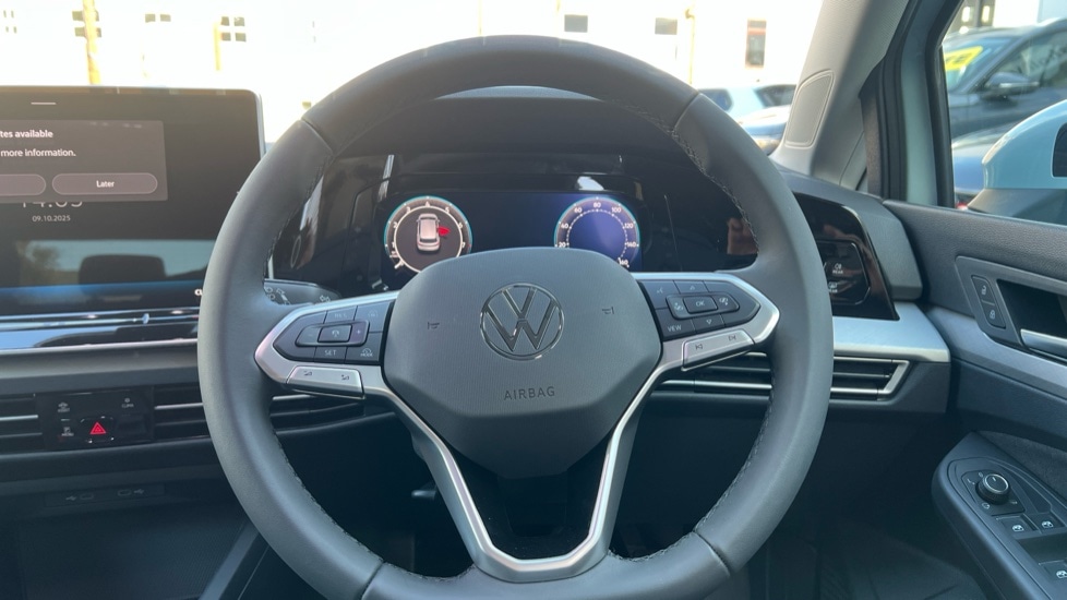 Used Volkswagen Golf 2025 for sale - 76328037: Photo 26