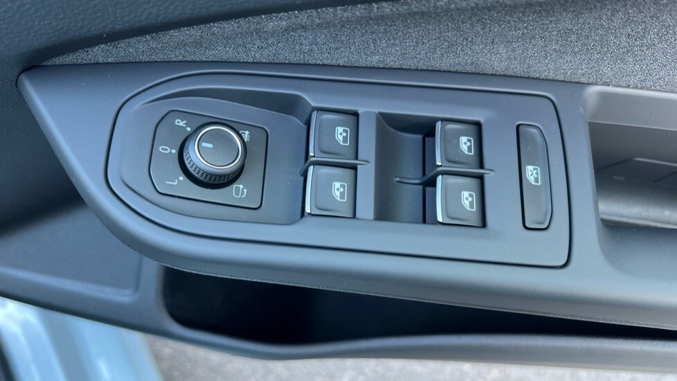 Used Volkswagen Golf 2025 for sale - 76328037: Photo 35