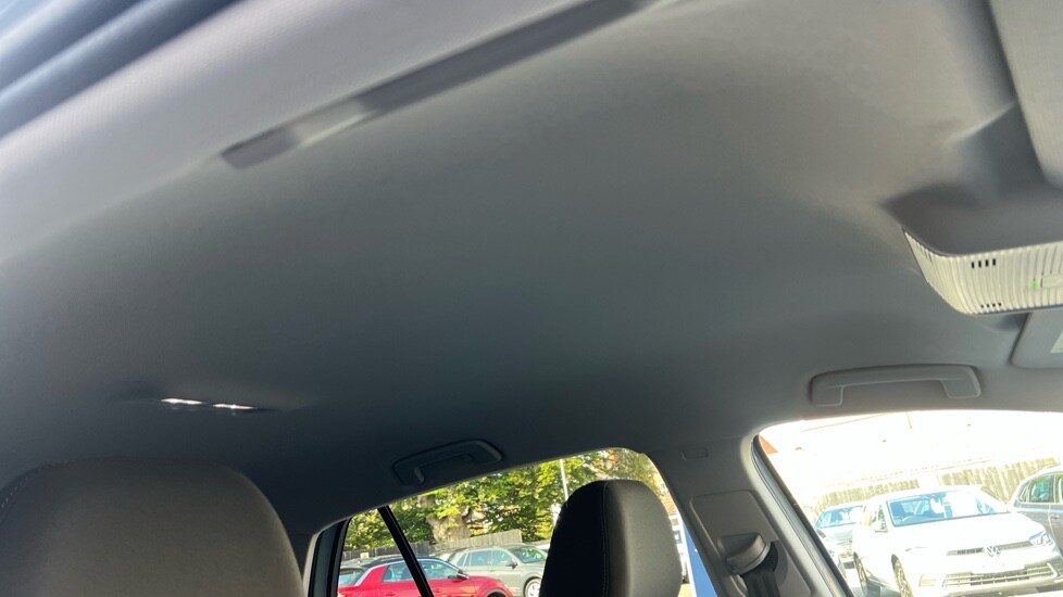 Used Volkswagen Golf 2025 for sale - 76328037: Photo 36