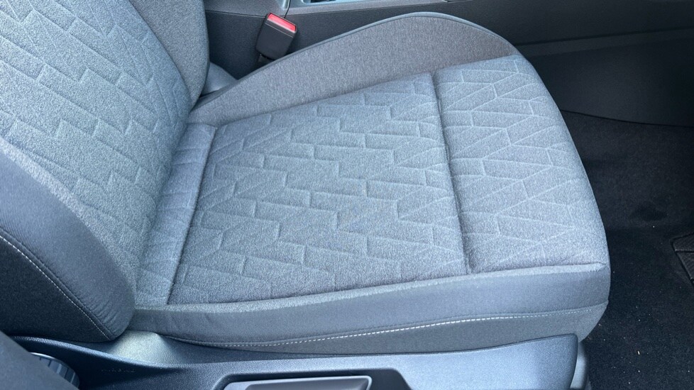 Used Volkswagen Golf 2025 for sale - 76328037: Photo 37