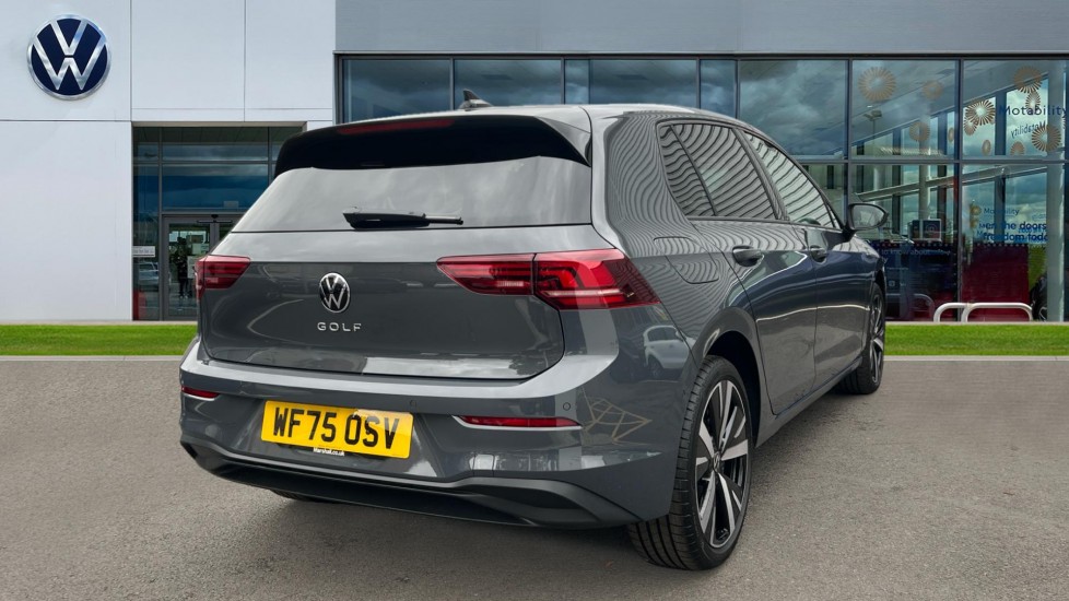 Used Volkswagen Golf 2025 for sale - 76393705: Photo 8