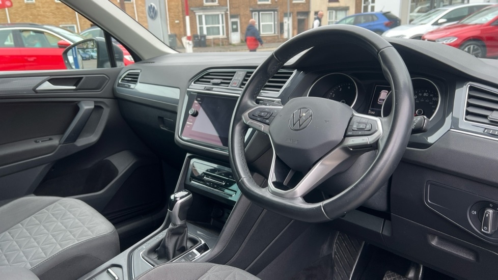 Used Volkswagen Tiguan 2022 for sale - 75829274: Photo 6