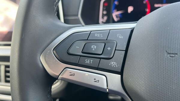 Used Volkswagen T-Cross 2024 for sale - 76124307: Photo 31