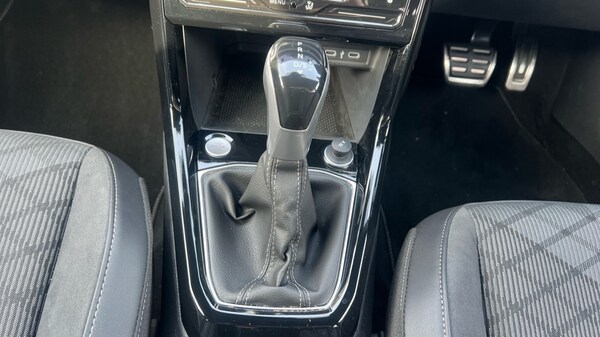 Used Volkswagen T-Cross 2024 for sale - 76124307: Photo 36